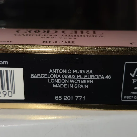 Carolina Herrera Good Girl Blush Eau de Parfum Gold Case Travel Spray  10 ml - Picture 5 of 6